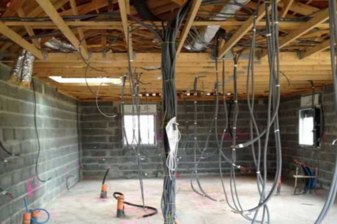 maison neuve raccordement électrique