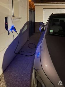 Borne de recharge pour vehicule electrique mennecy 91 essonne